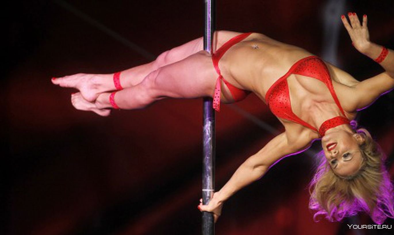 Hot Lesbian Strippers Pole Dance