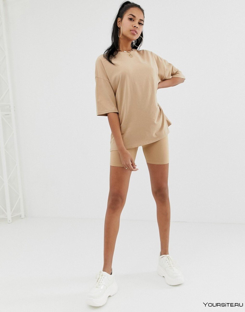 Шорты с футболкой оверсайз женское