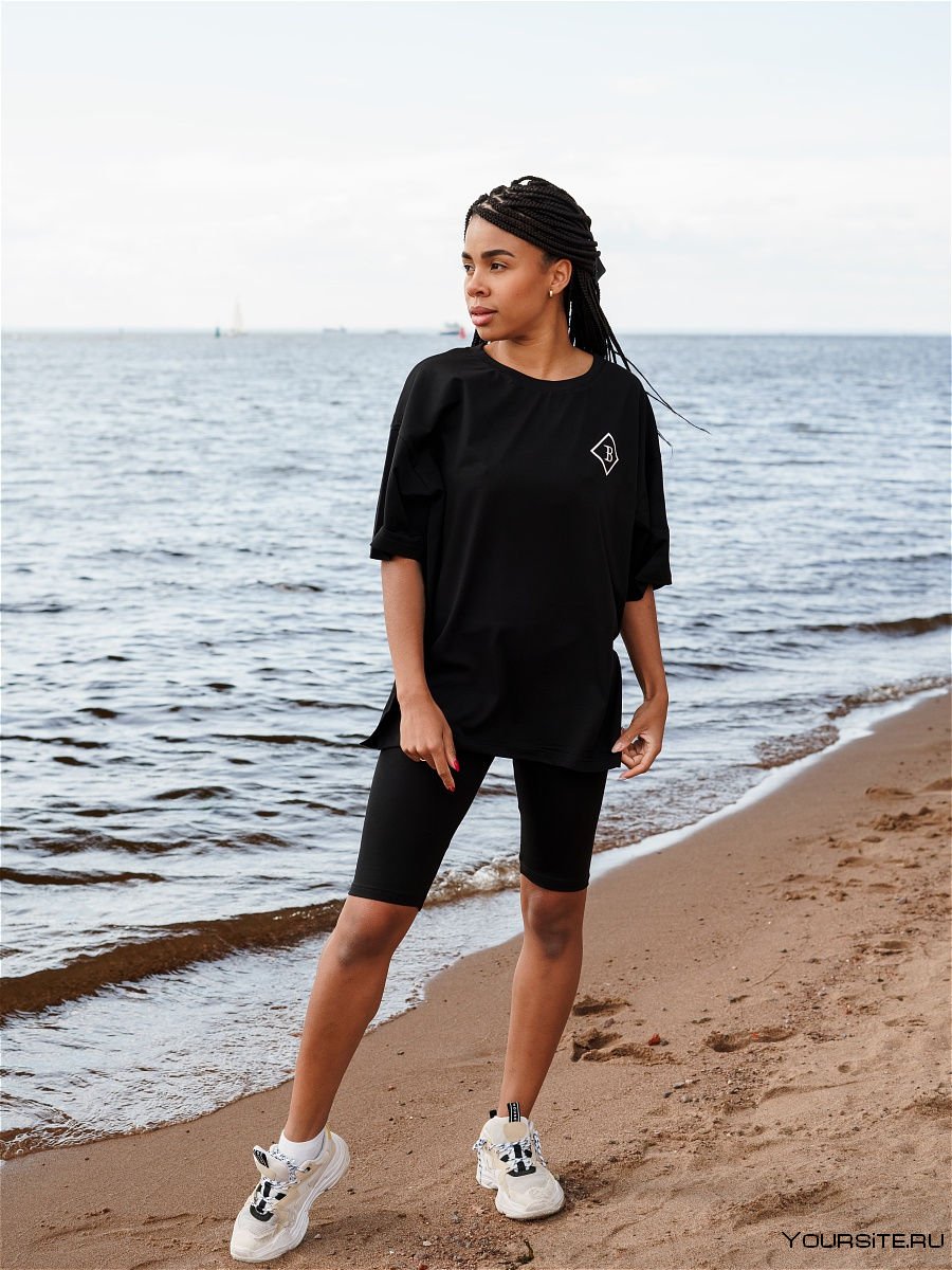 Велосипедки с футболкой оверсайз 2021