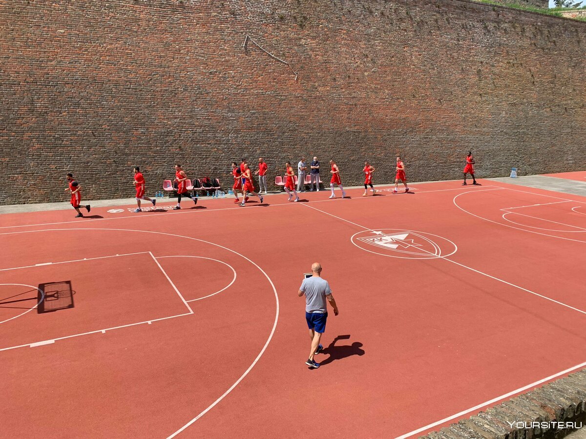Баскетбольные площадки в Ереване