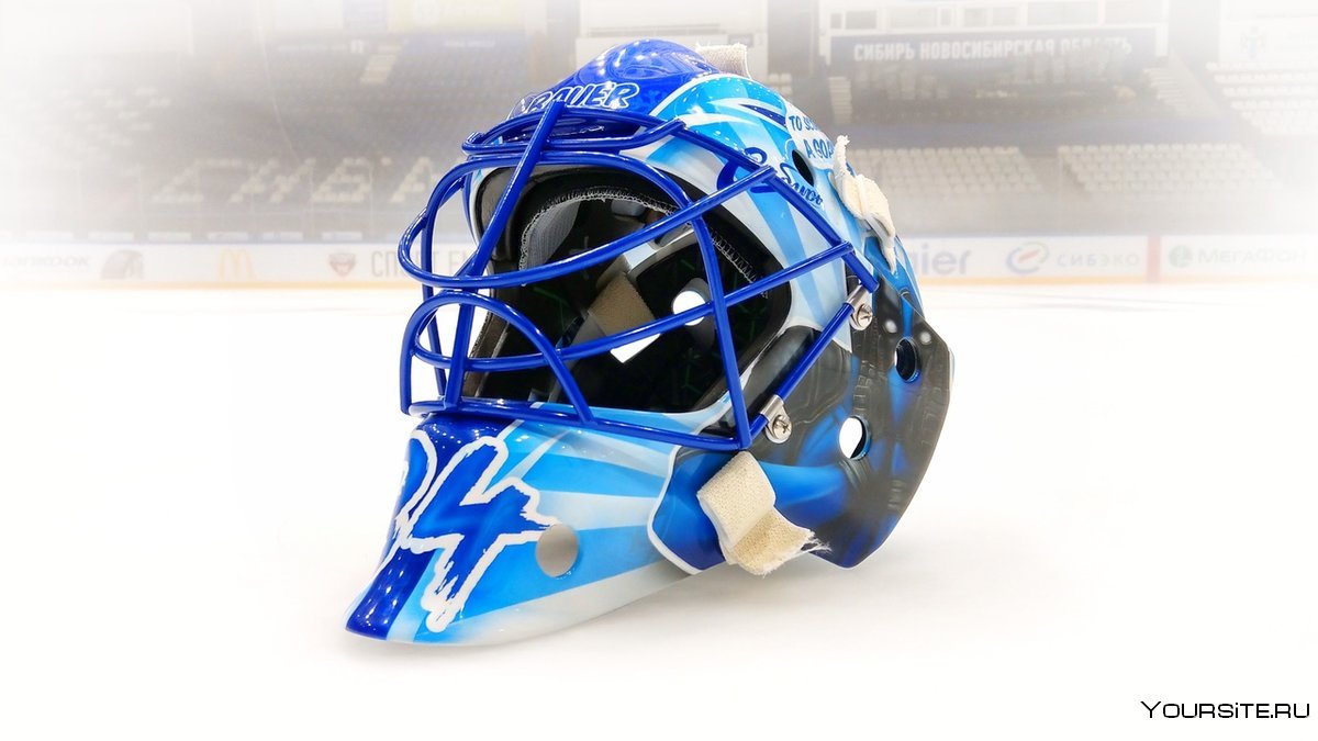 Хоккейный шлем анфас