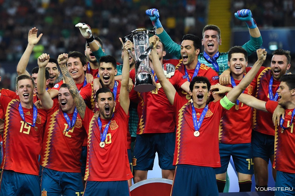 Игроки сборной испании