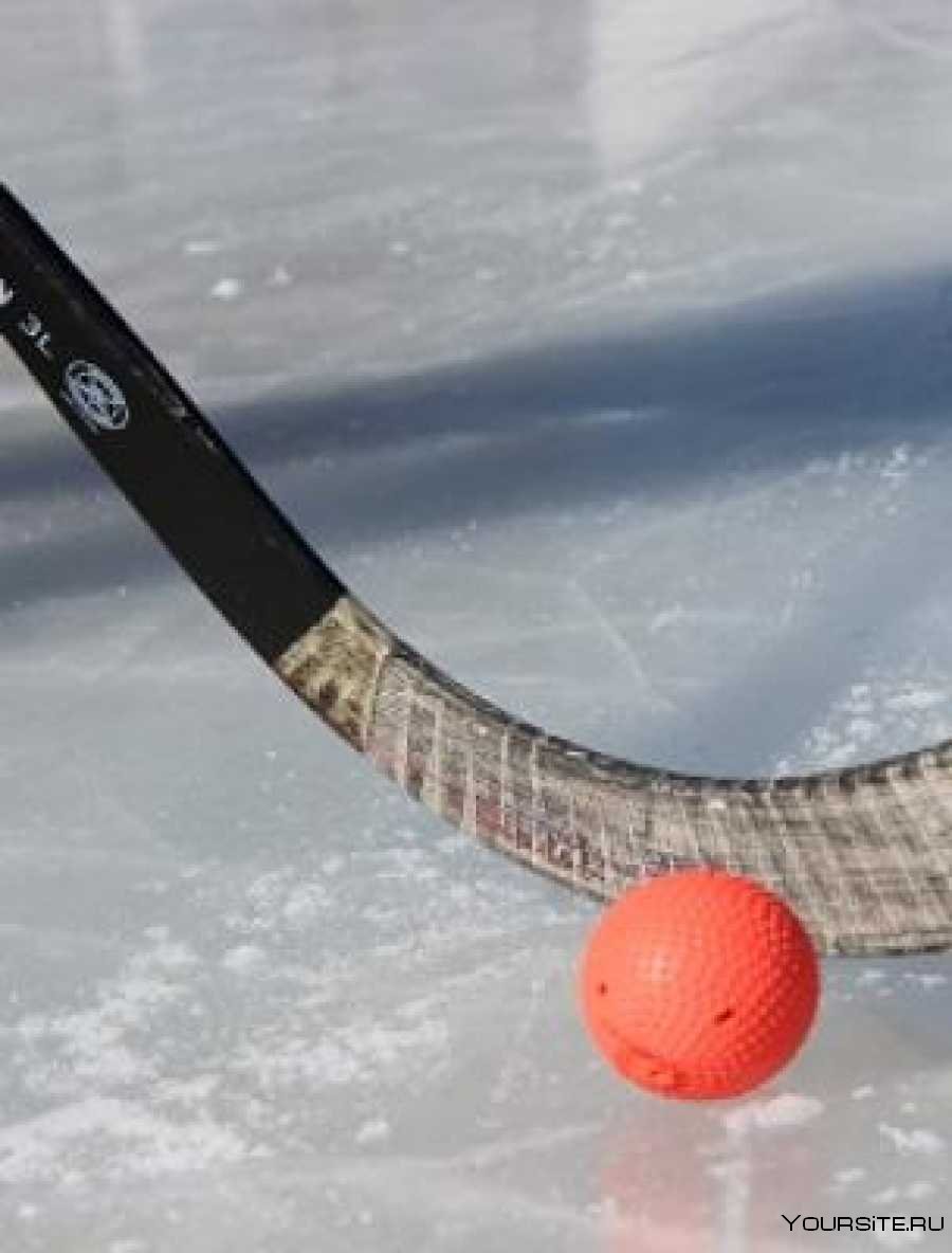 Мяч хоккей на льду клюшка лед