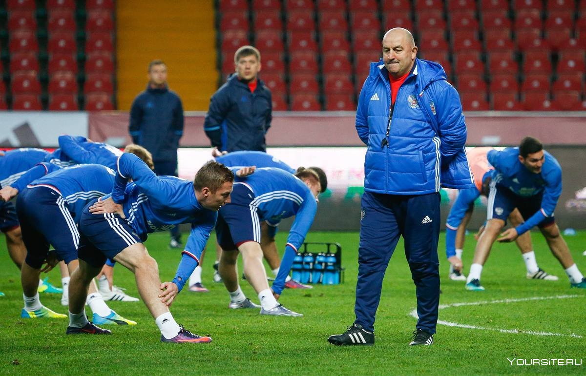 Криштиану Роналду на разминке