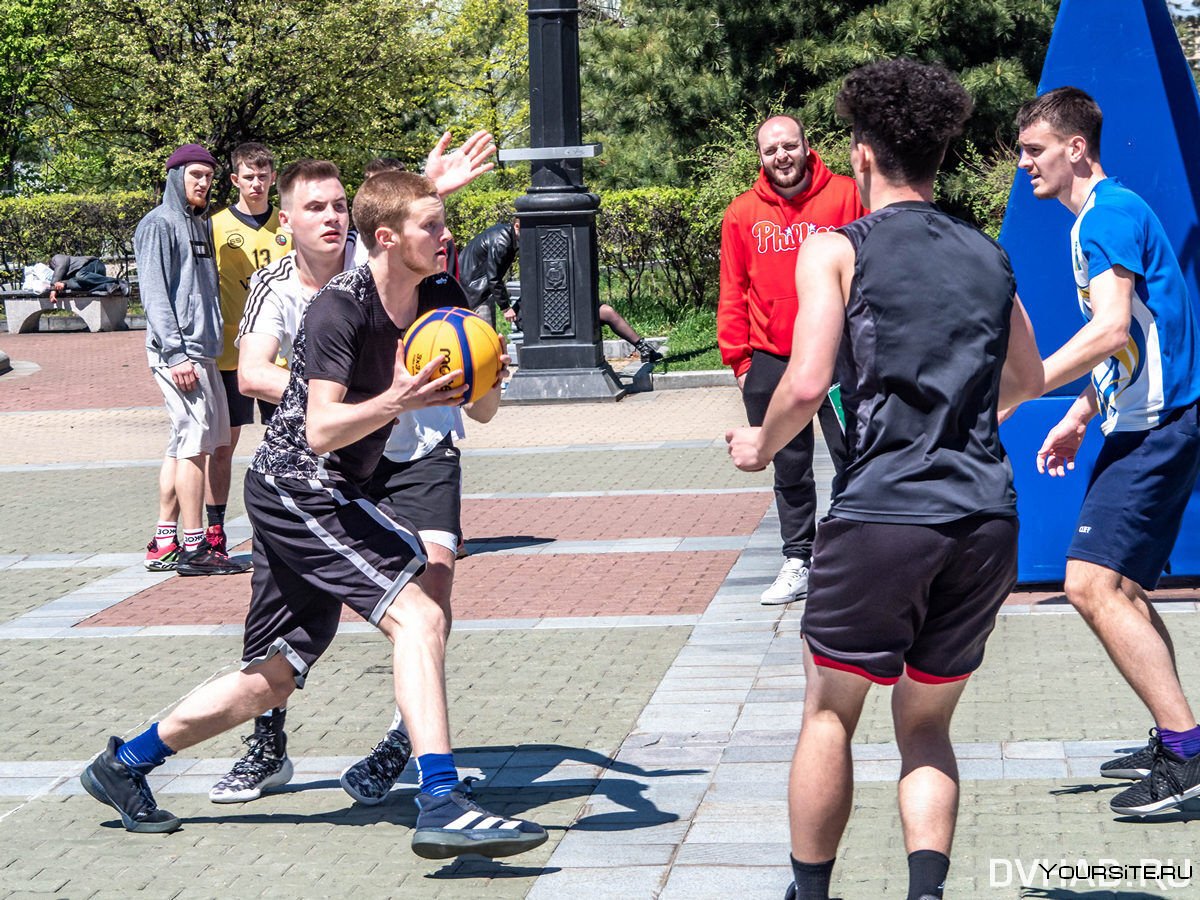 Уличный баскетбол Sprite