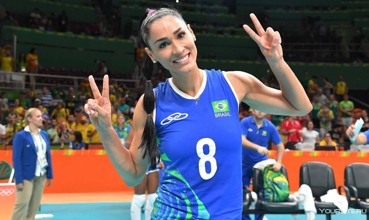 Жаклин волейболистка Бразилии