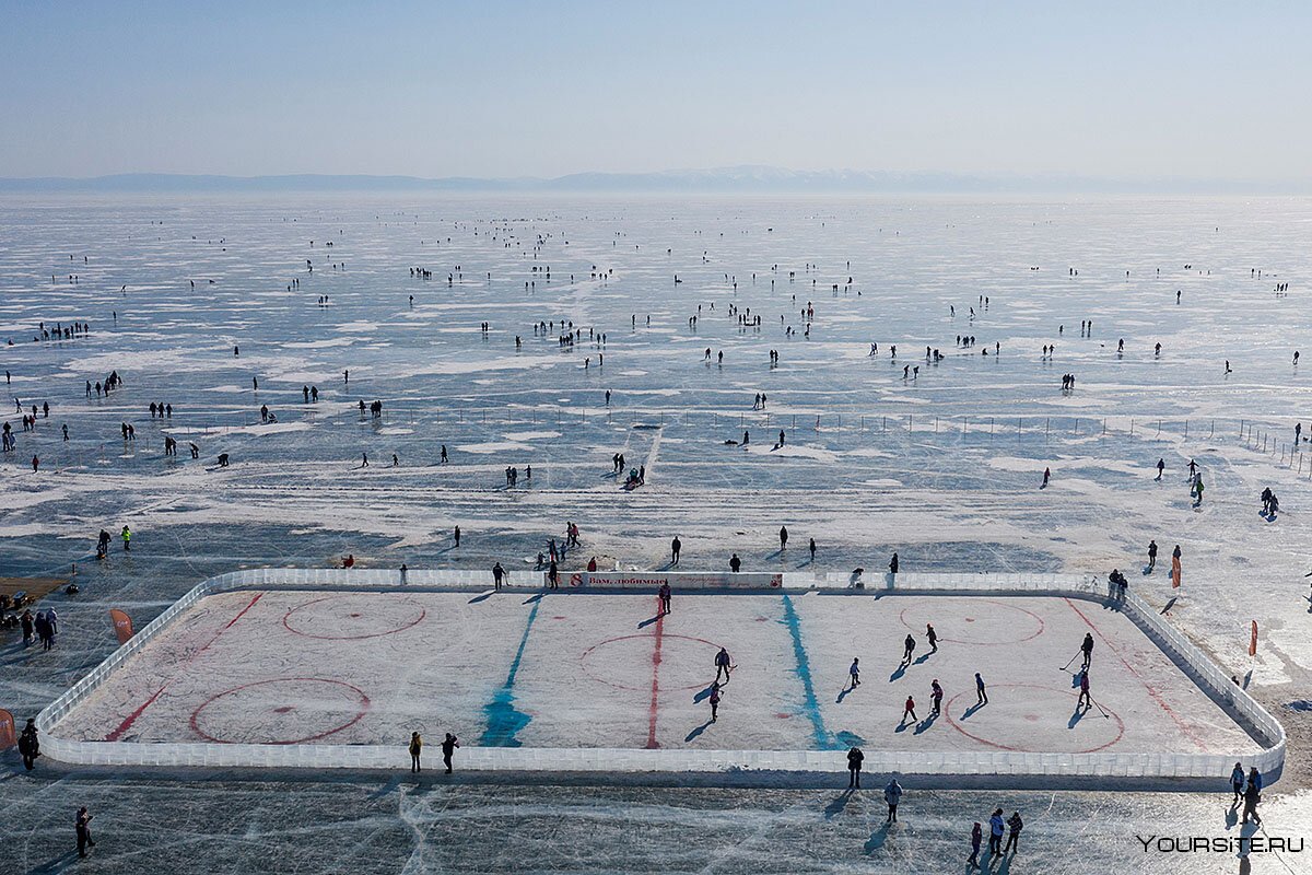 Хоккей на льду Байкала