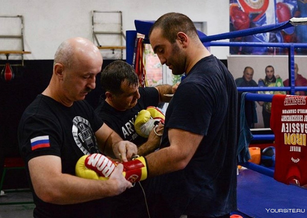 Хусейн Байсангуров бокс