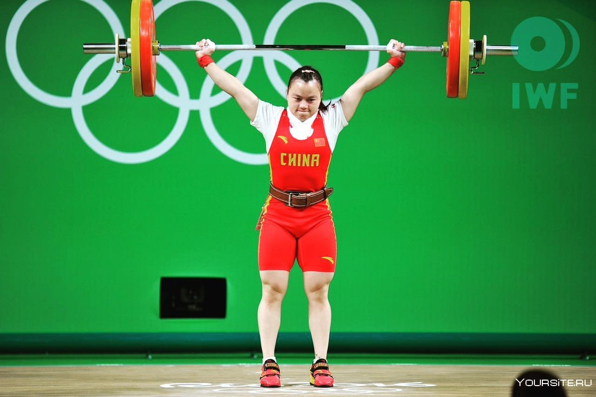 Полина Гурьева тяжелая атлетика