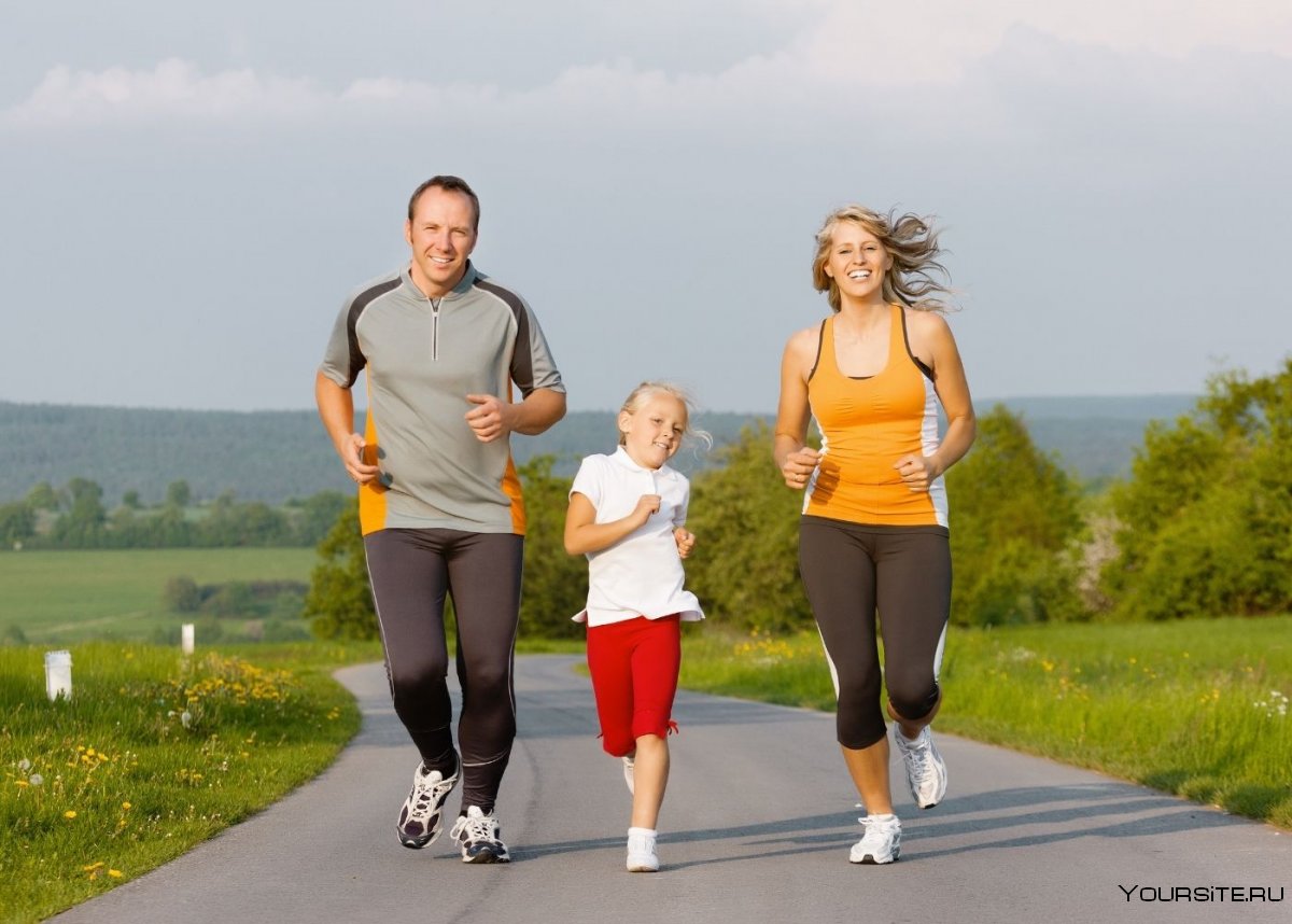 Здоровая спортивная семья
