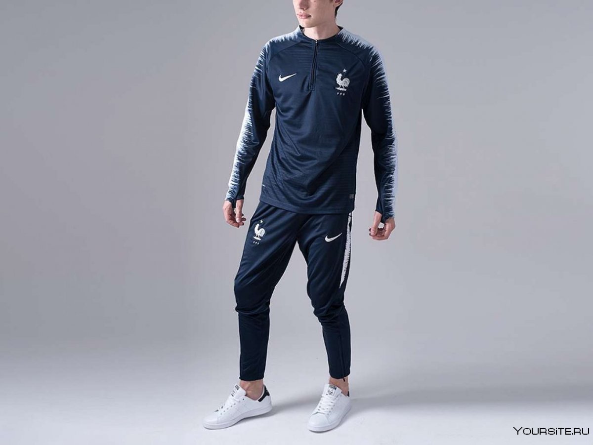 Nike одежда 2021