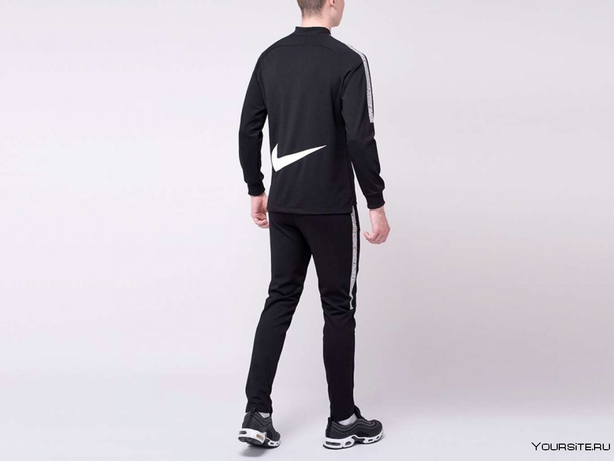 Спортивный костюм Nike цвет черный (арт. 15701)