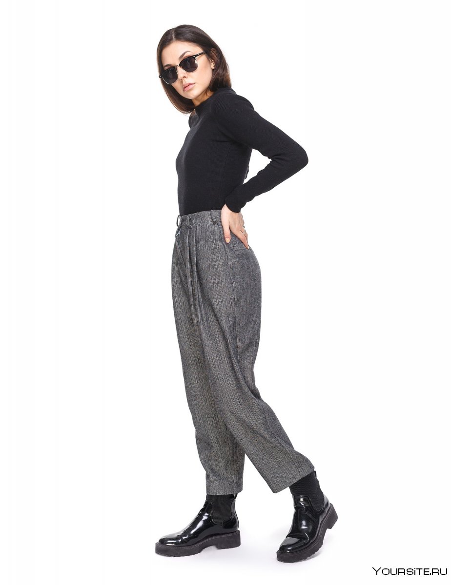 Брюки бананы женские с водолазкой