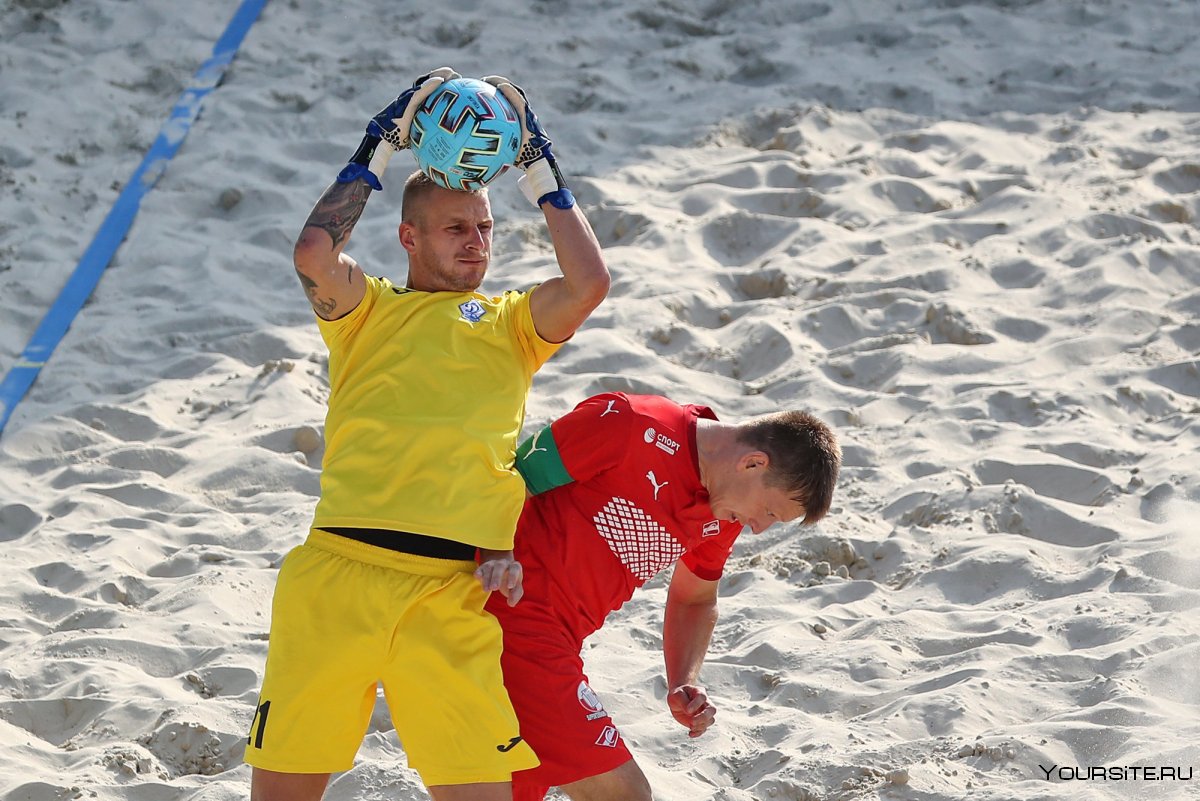 Алексей Медведев пляжный футбол