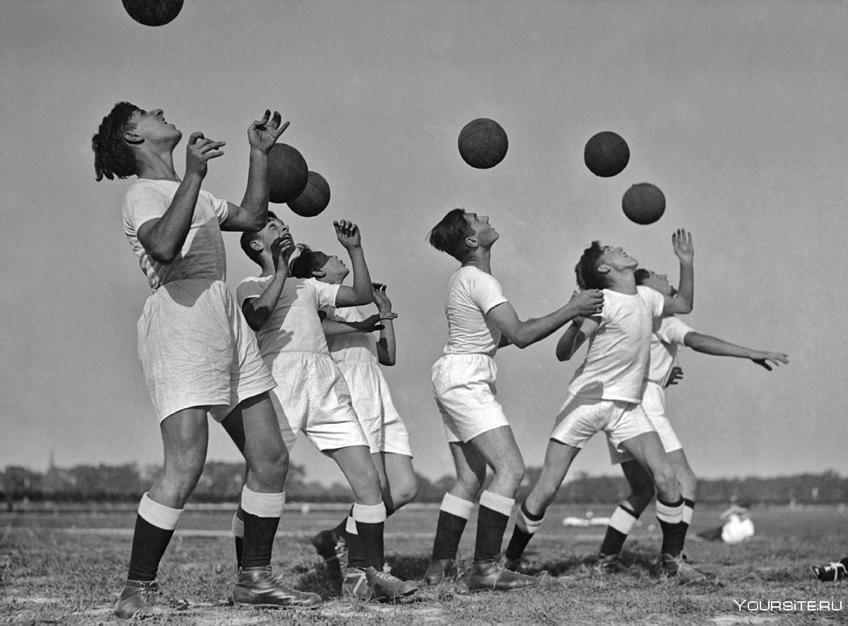 Футболисты 1920 годов
