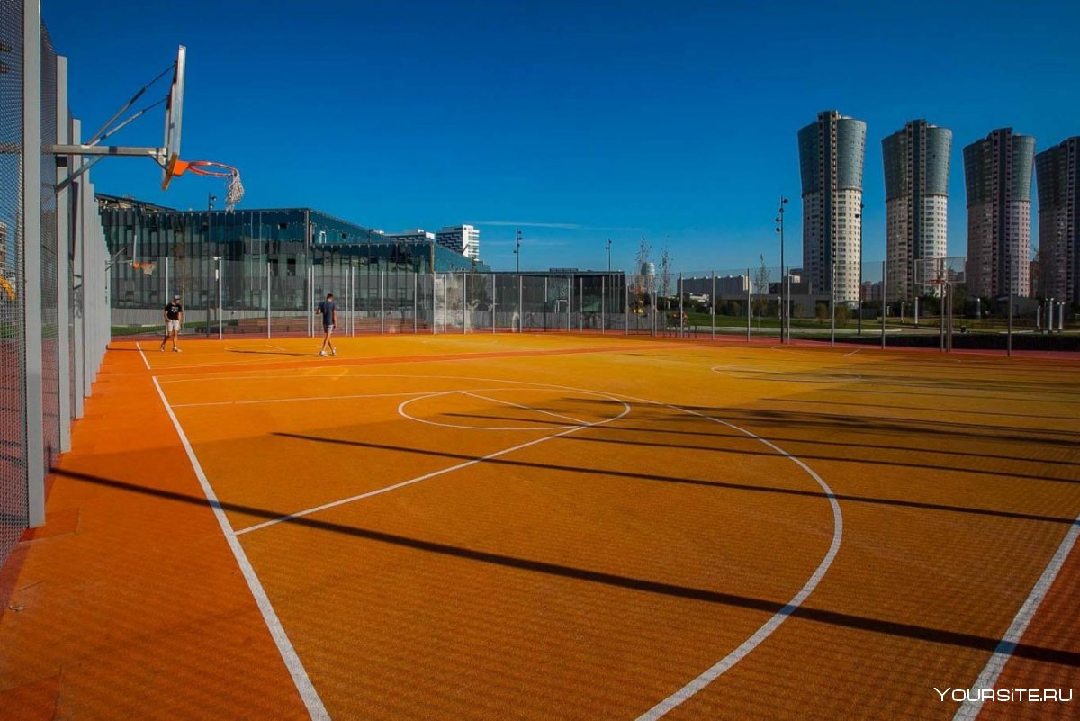 Баскетбольная площадка на Ходынке