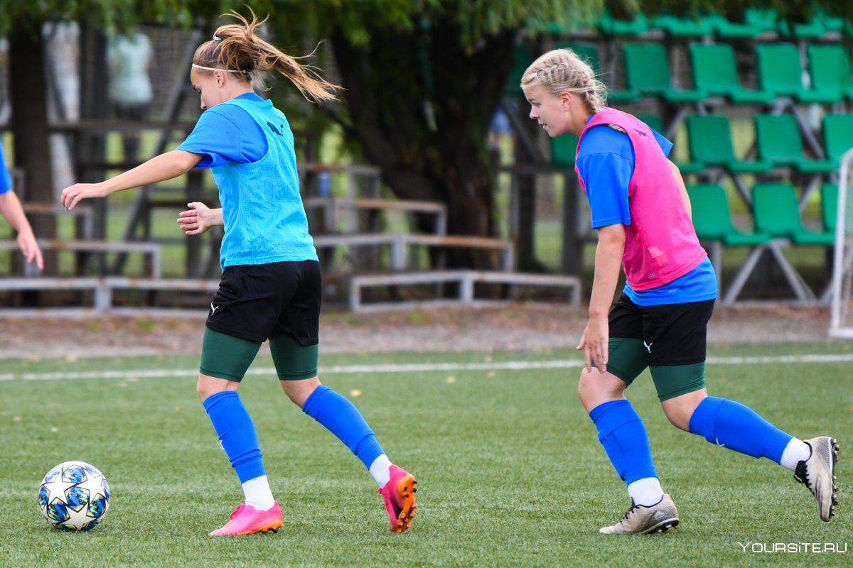 Женский футбольный клуб Зенит