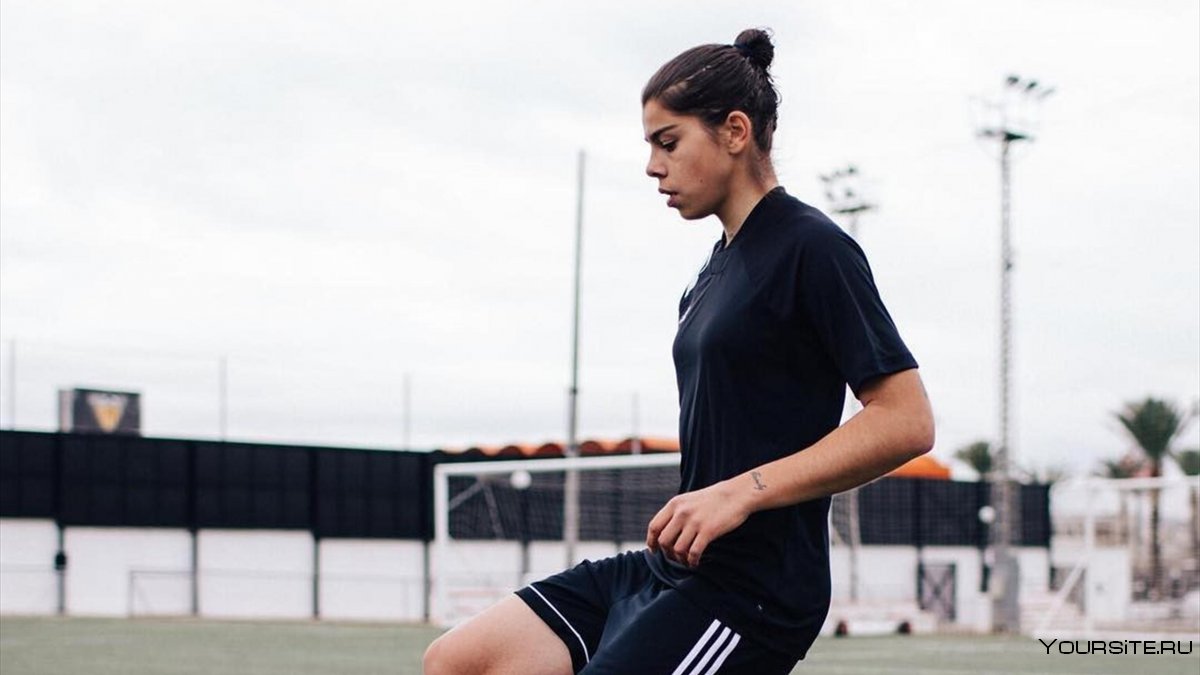 Тренер молодежной женской сборной России по футболу 2020-2021