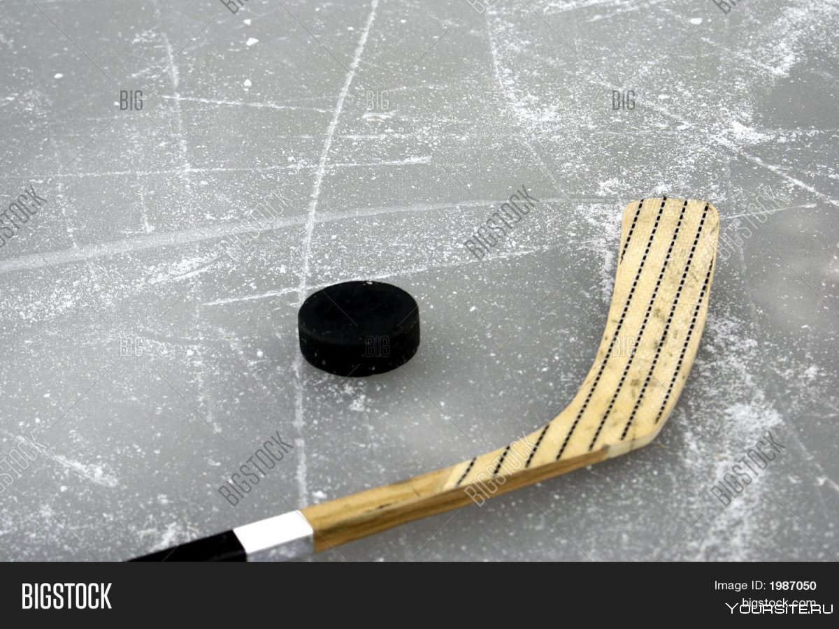 Клюшка хоккейная на льду