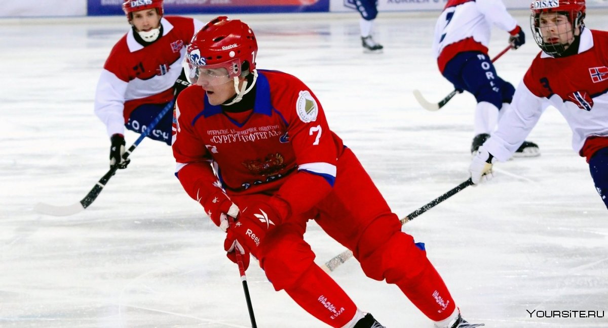 Молодежная сборная России по хоккею с мячом