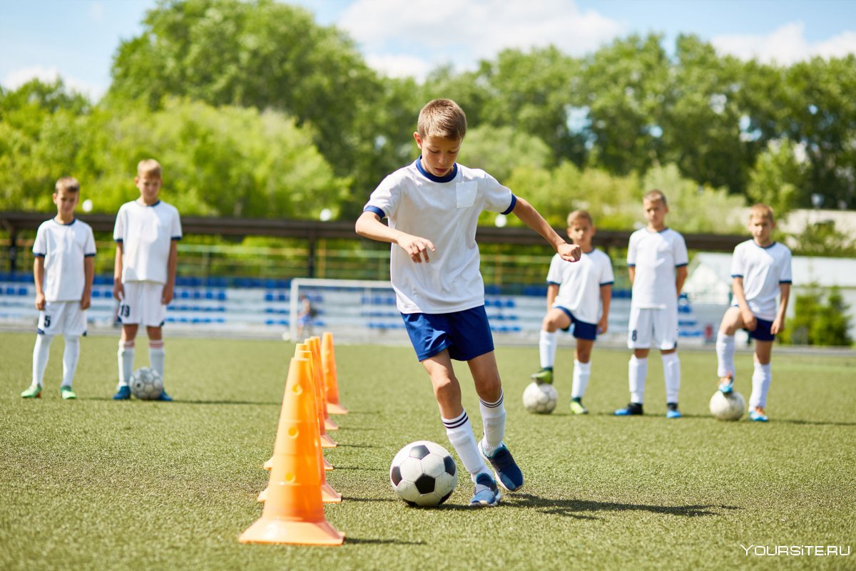 Футбольная тренировка детей