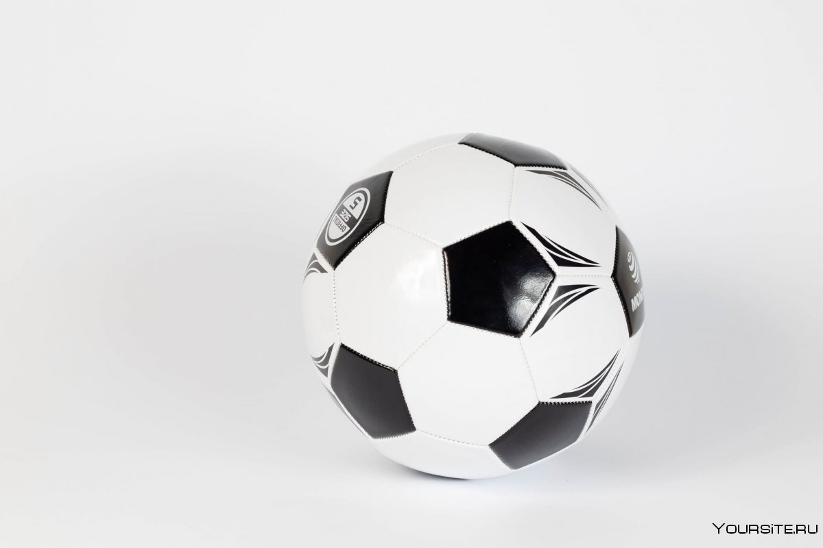 Футбольный мяч без фона