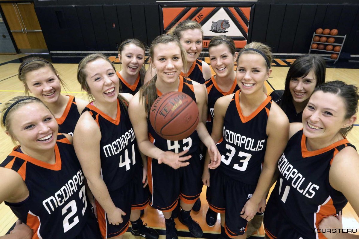 Баскетбольная команда девушек
