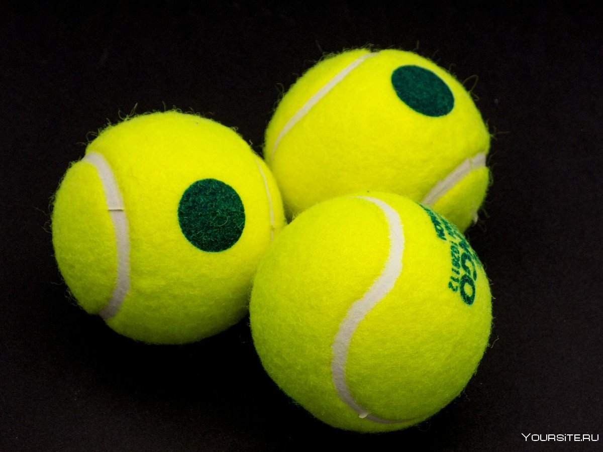 Теннисный мячик игрушечный кукольный