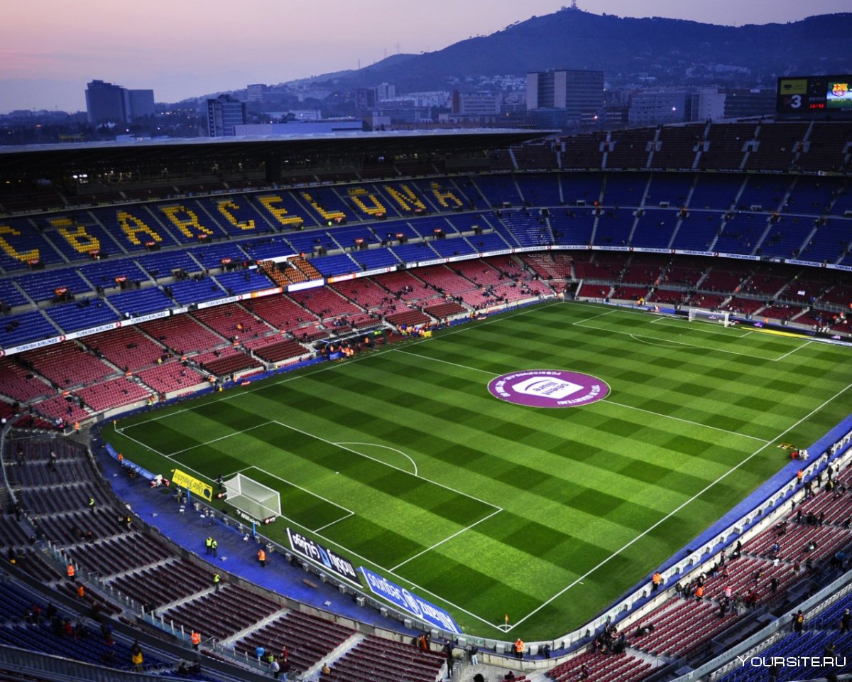 Стадион Камп ноу в Барселоне