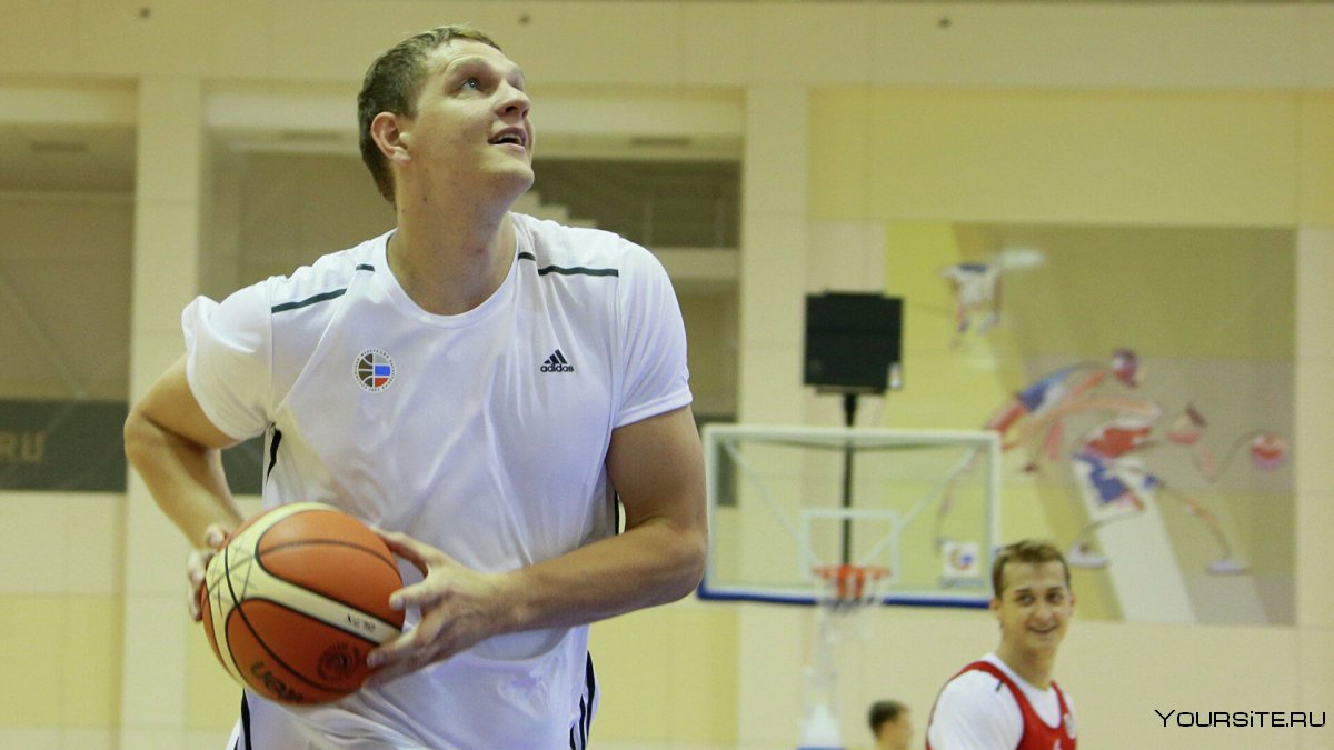 Алексей Денисов баскетболист