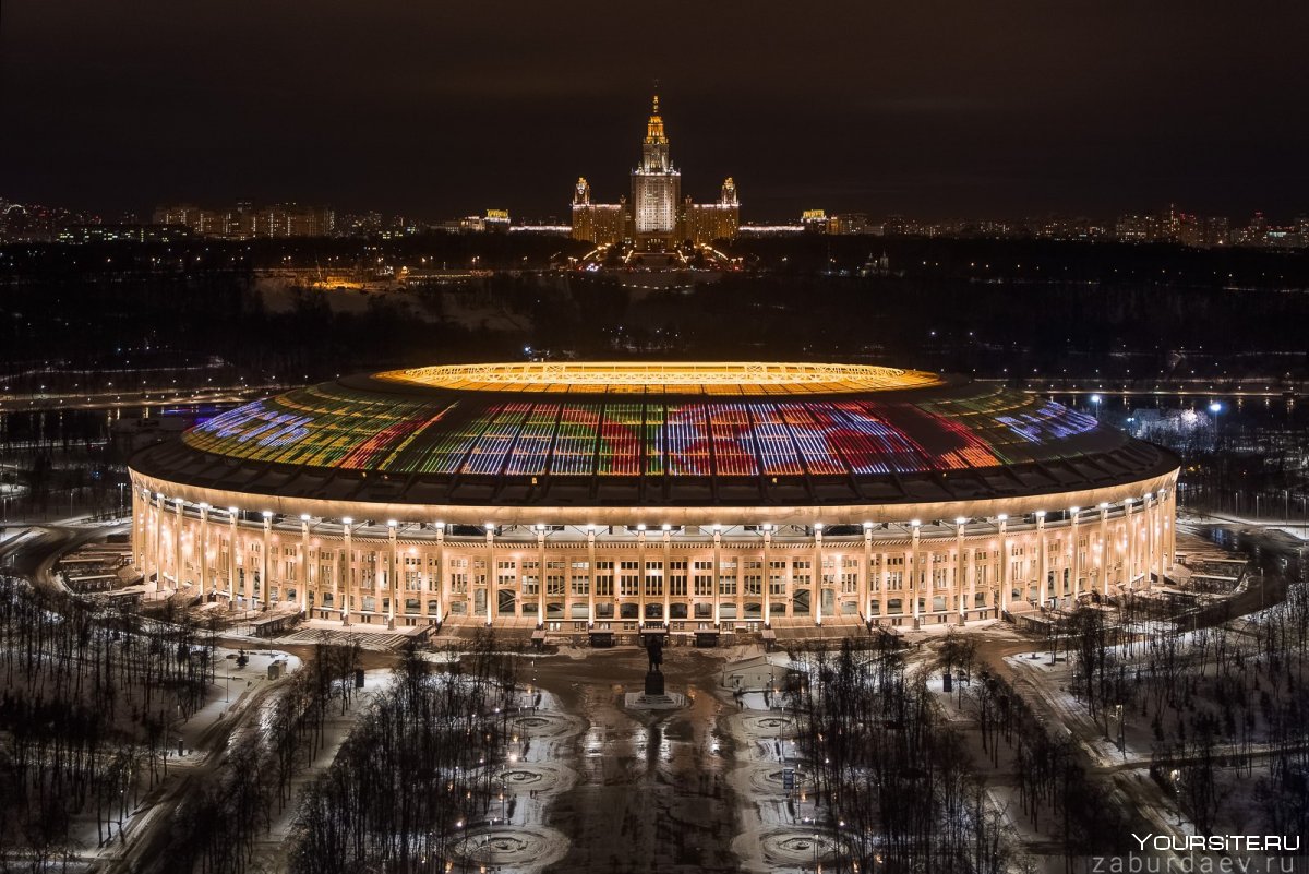 Стадион Лужники крыша закрывается или нет в 2016 году