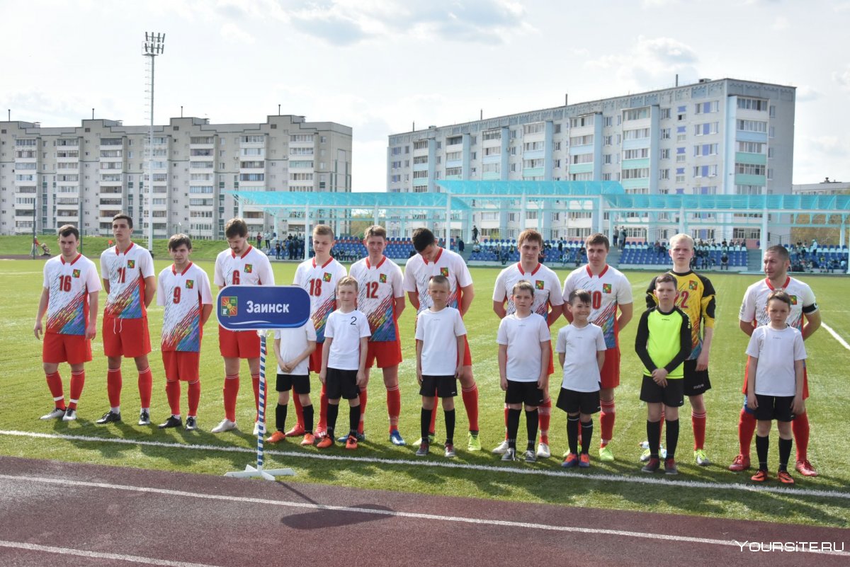 Барс футбольная команда Заинска