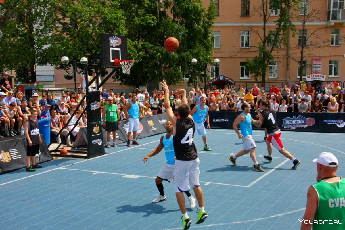 Баскетбольная площадка для детей