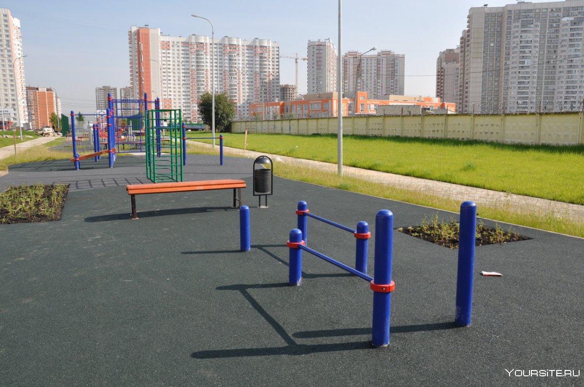 Оборудование для спортивных площадок
