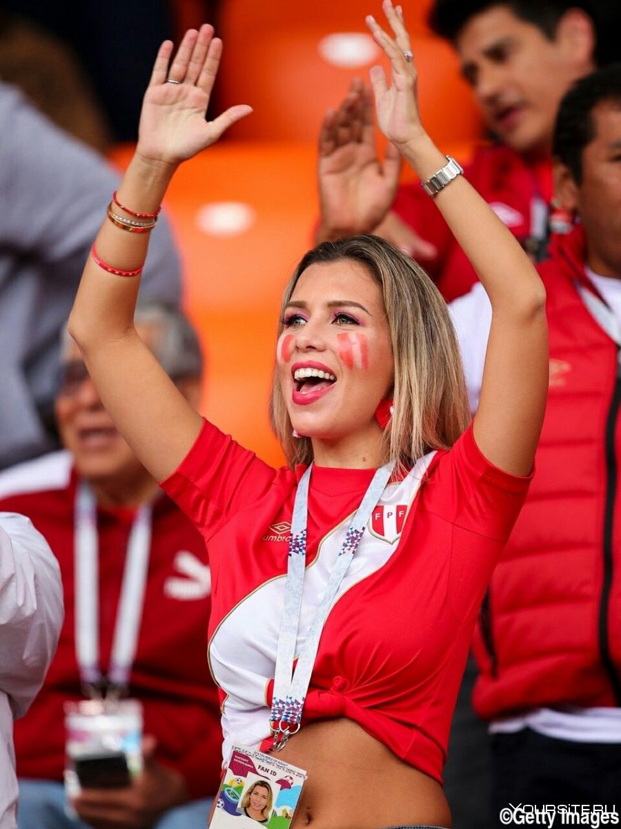 Чемпионат мира по футболу 2018 девушки болельщицы Перу