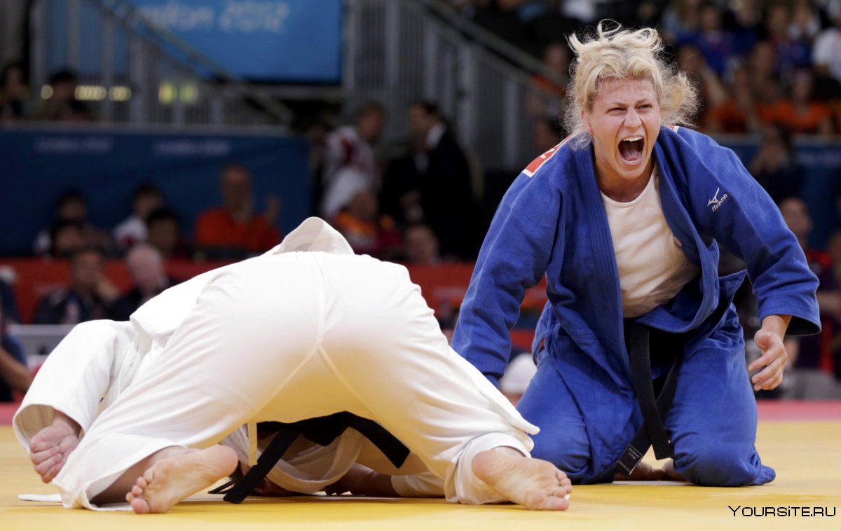 Azra Akin Judo