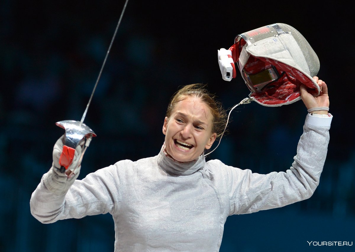 Олимпийская чемпионка по фехтованию Софья Великая