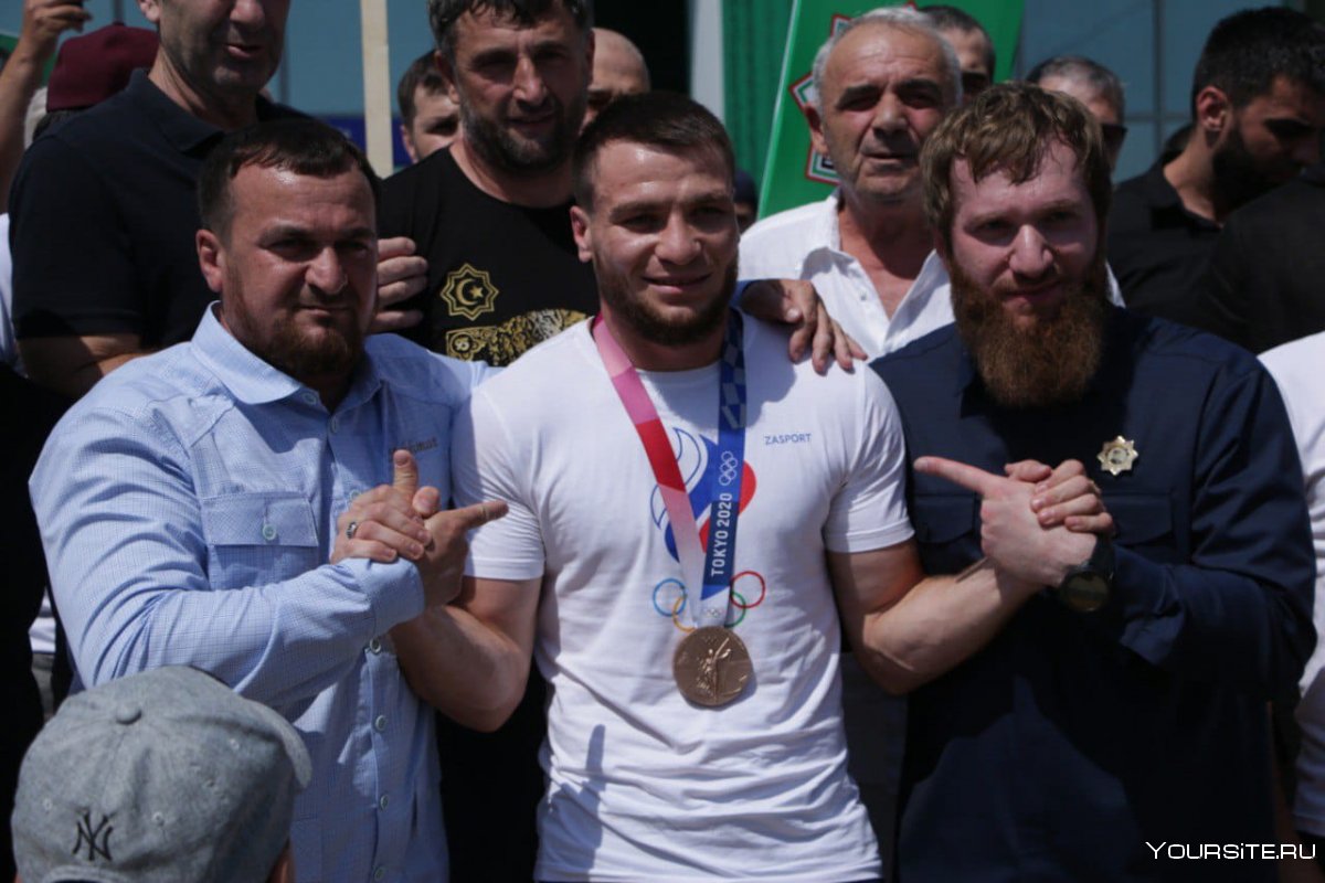 Чемпион Азии по боксу среди мужчин