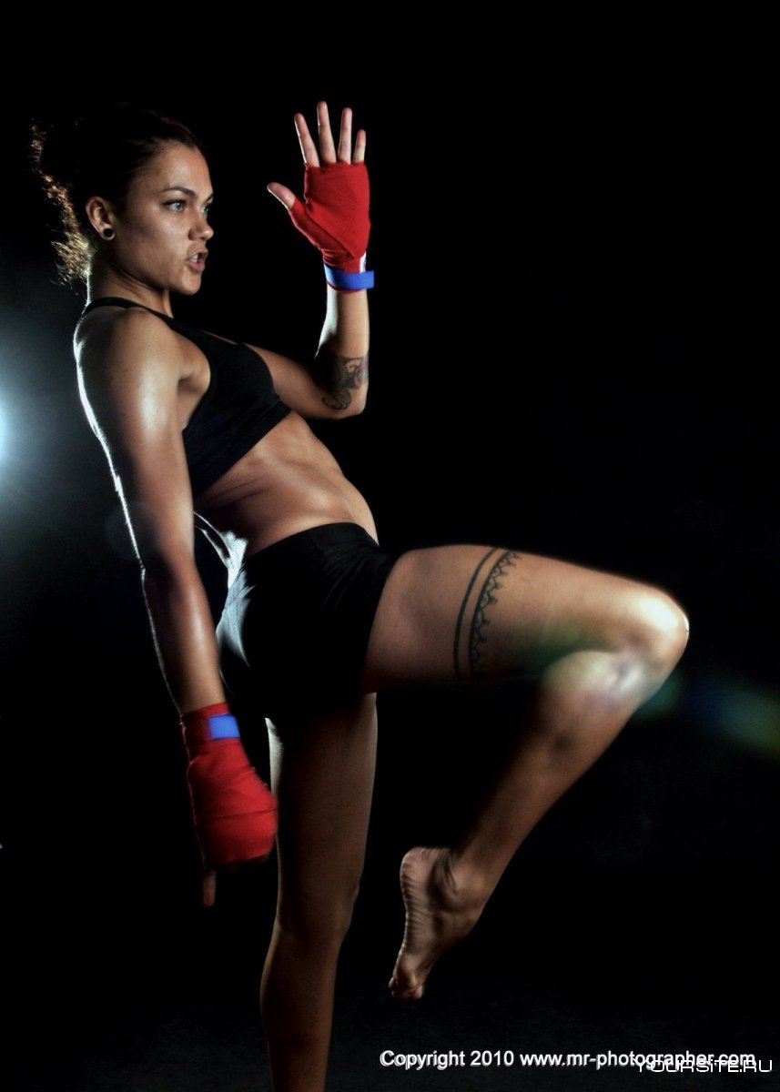 Бойцы Muay Thai девочки