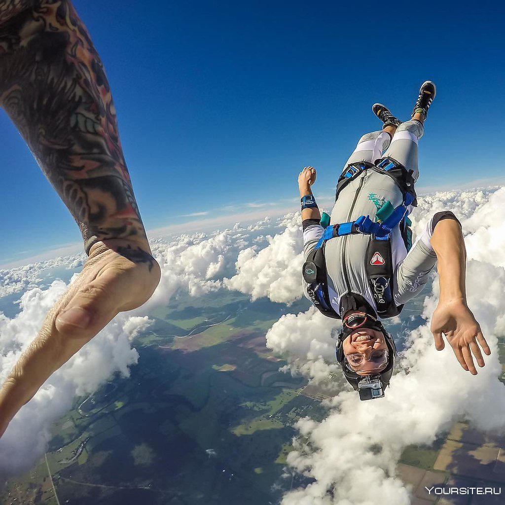 Парашютист GOPRO