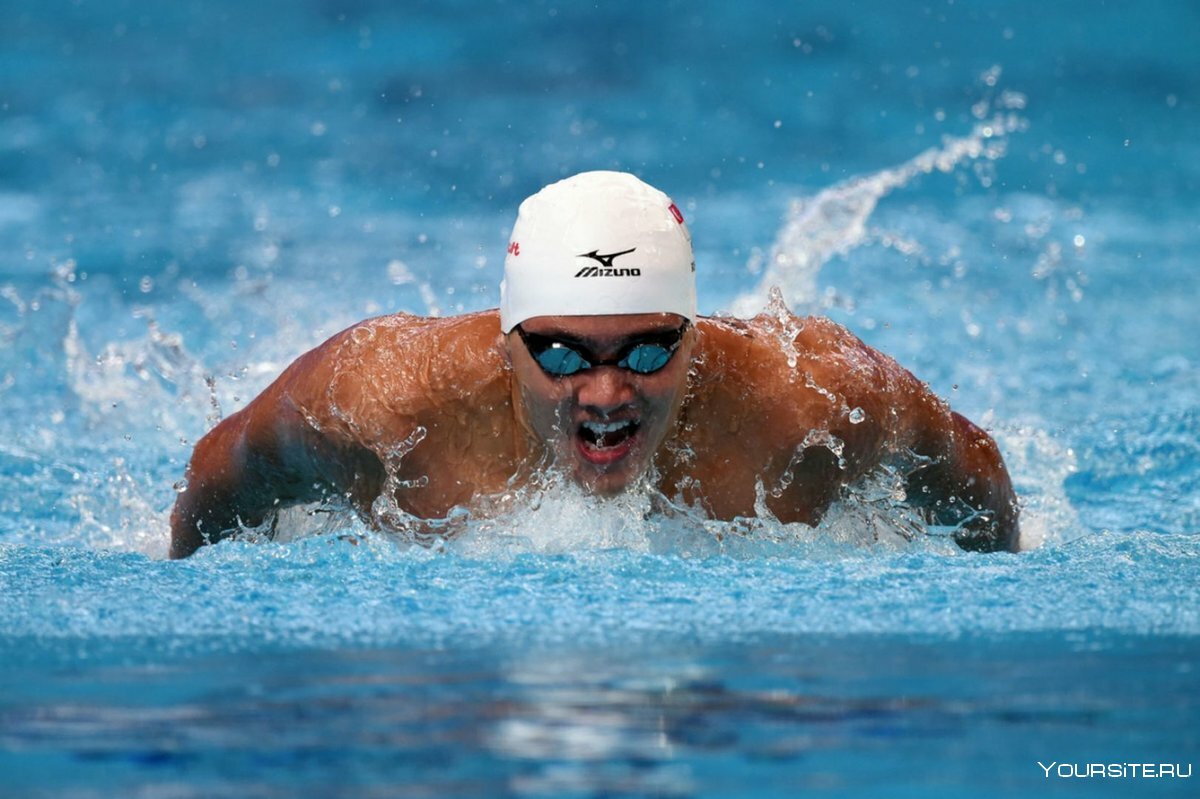 Плавание брассом