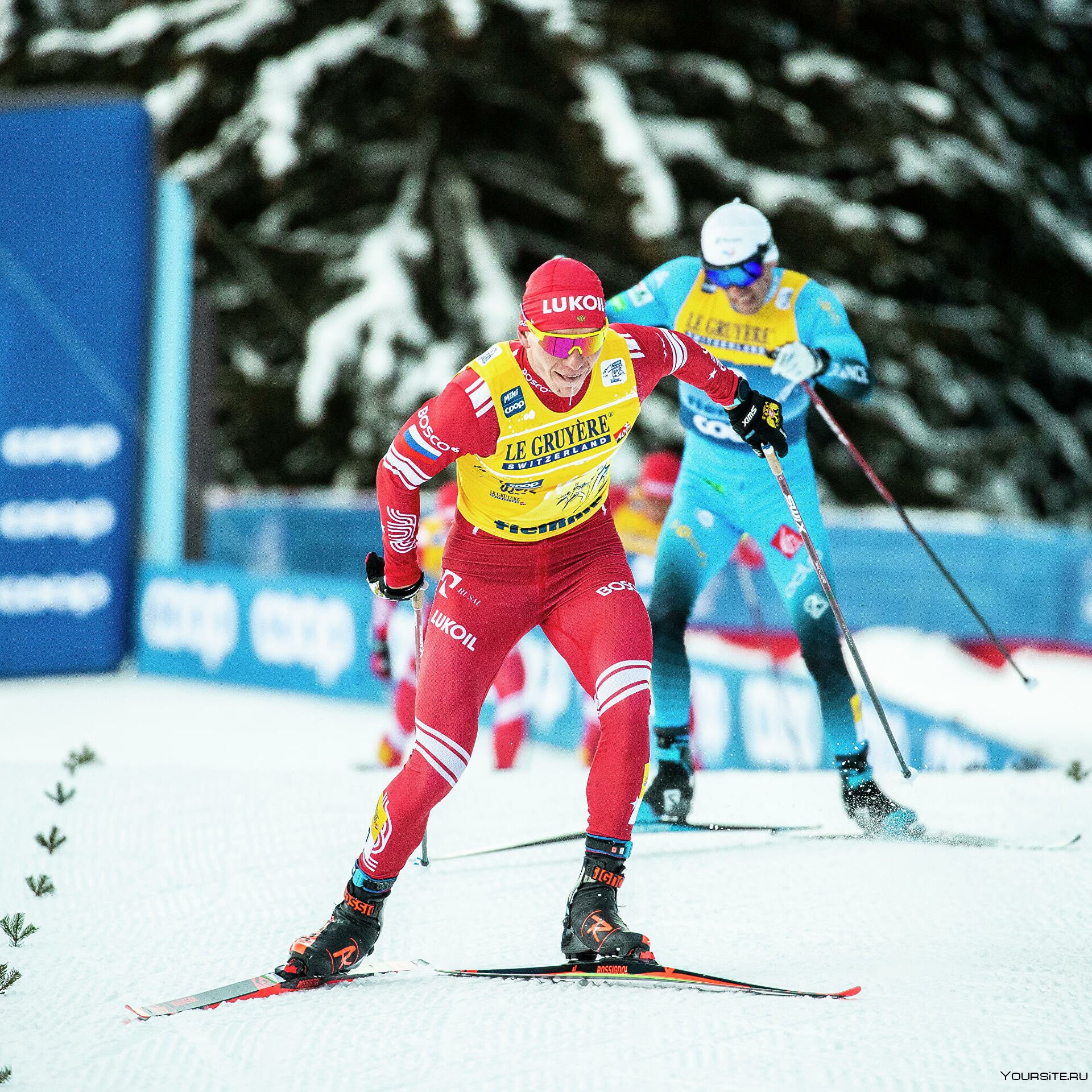 Лыжи скиатлон мужчины россия. Скиатлон. Финский лыжник. Скиатлон вид спорта. Скиатлон мужчины.