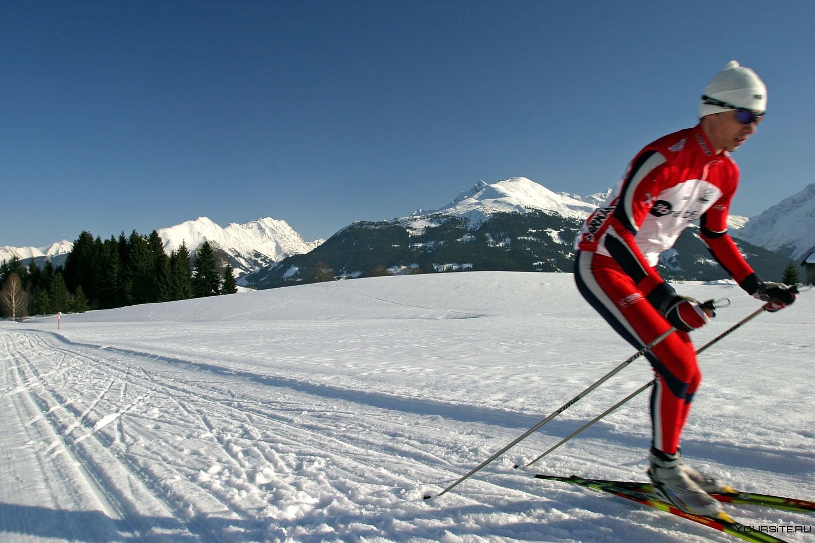 1 we ski. Cross-Country Skiing Sport. Кросс Кантри лыжи. Короткие лыжи.