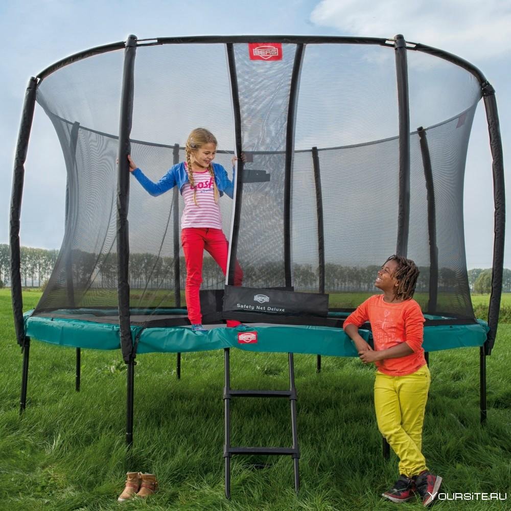 Каркасный батут Berg Champion + Safety net Deluxe 380 380х380х270 см
