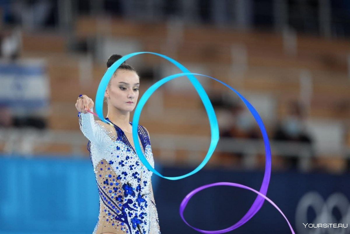 Алина Горносько гимнастка