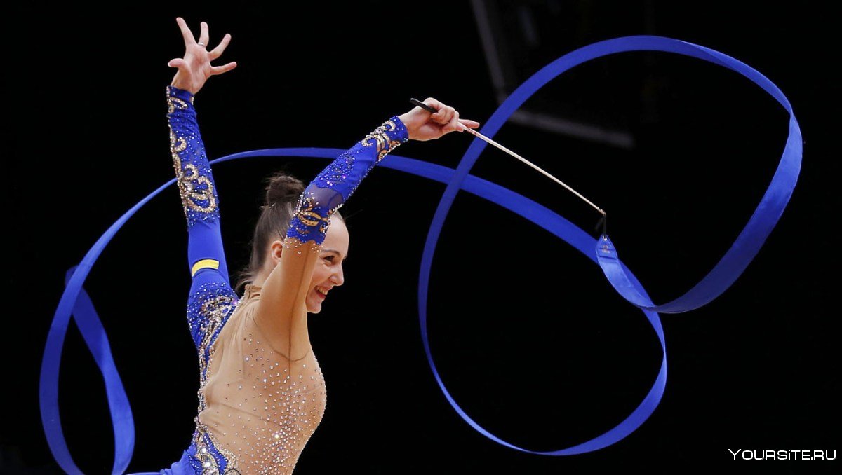 Анна Ризатдинова купальники