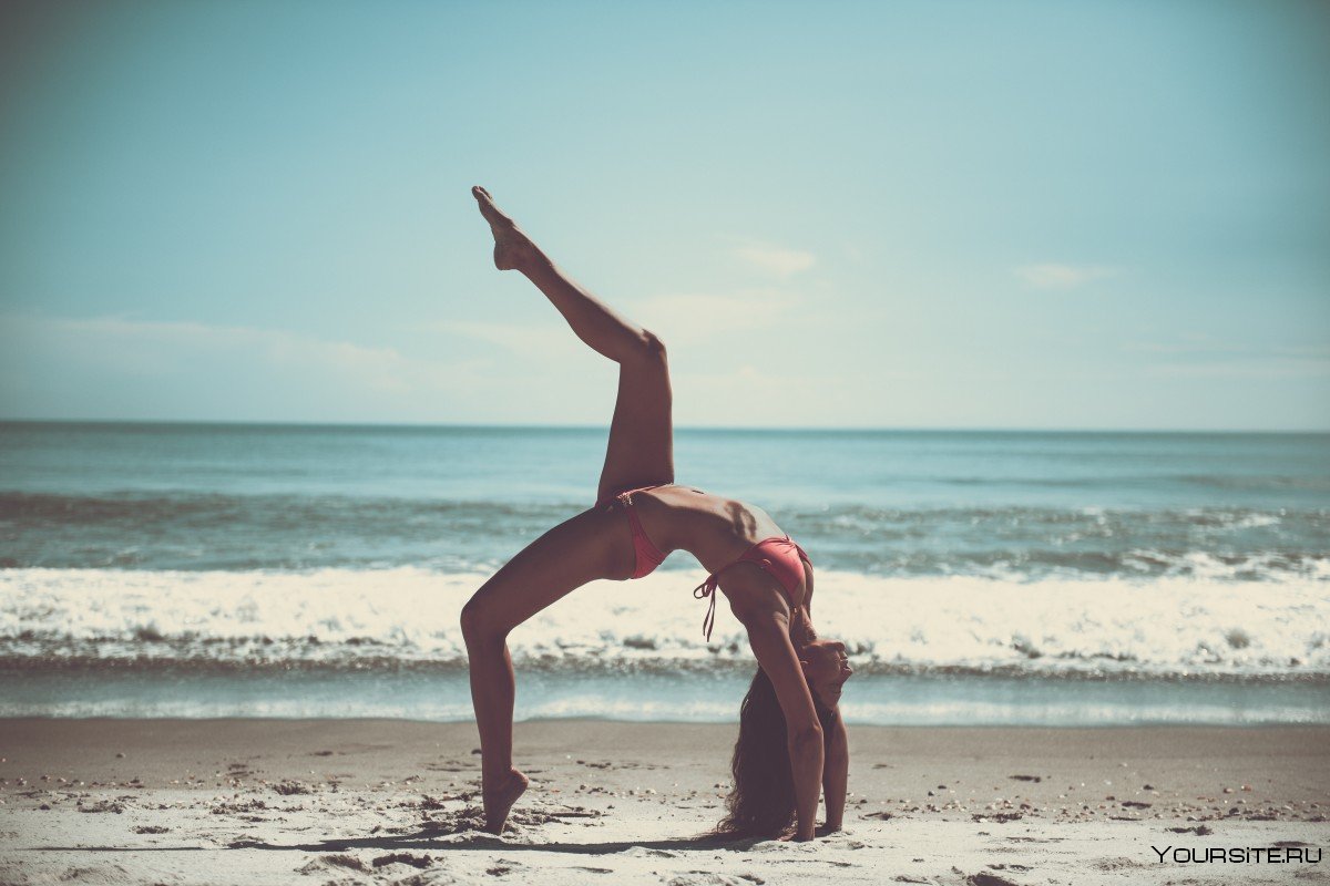 Девушка йога