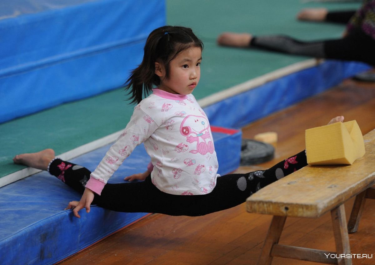 Китайские гимнастки растяжка