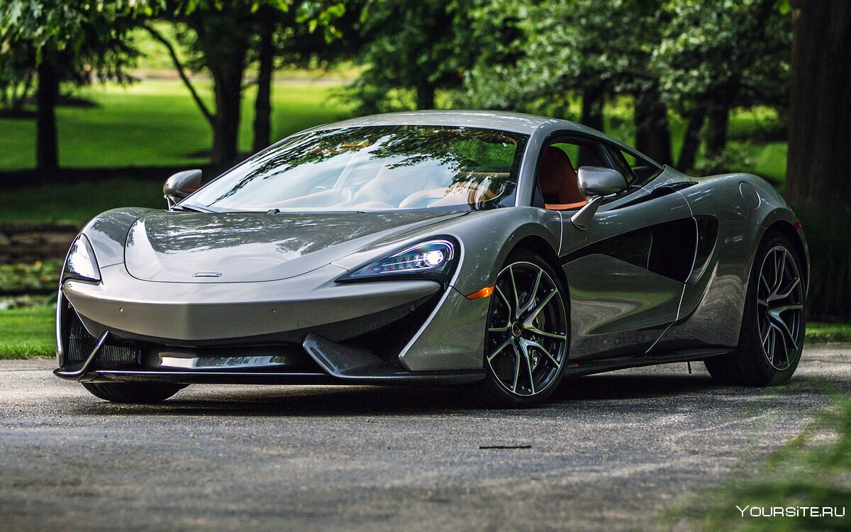 Спорткар MCLAREN