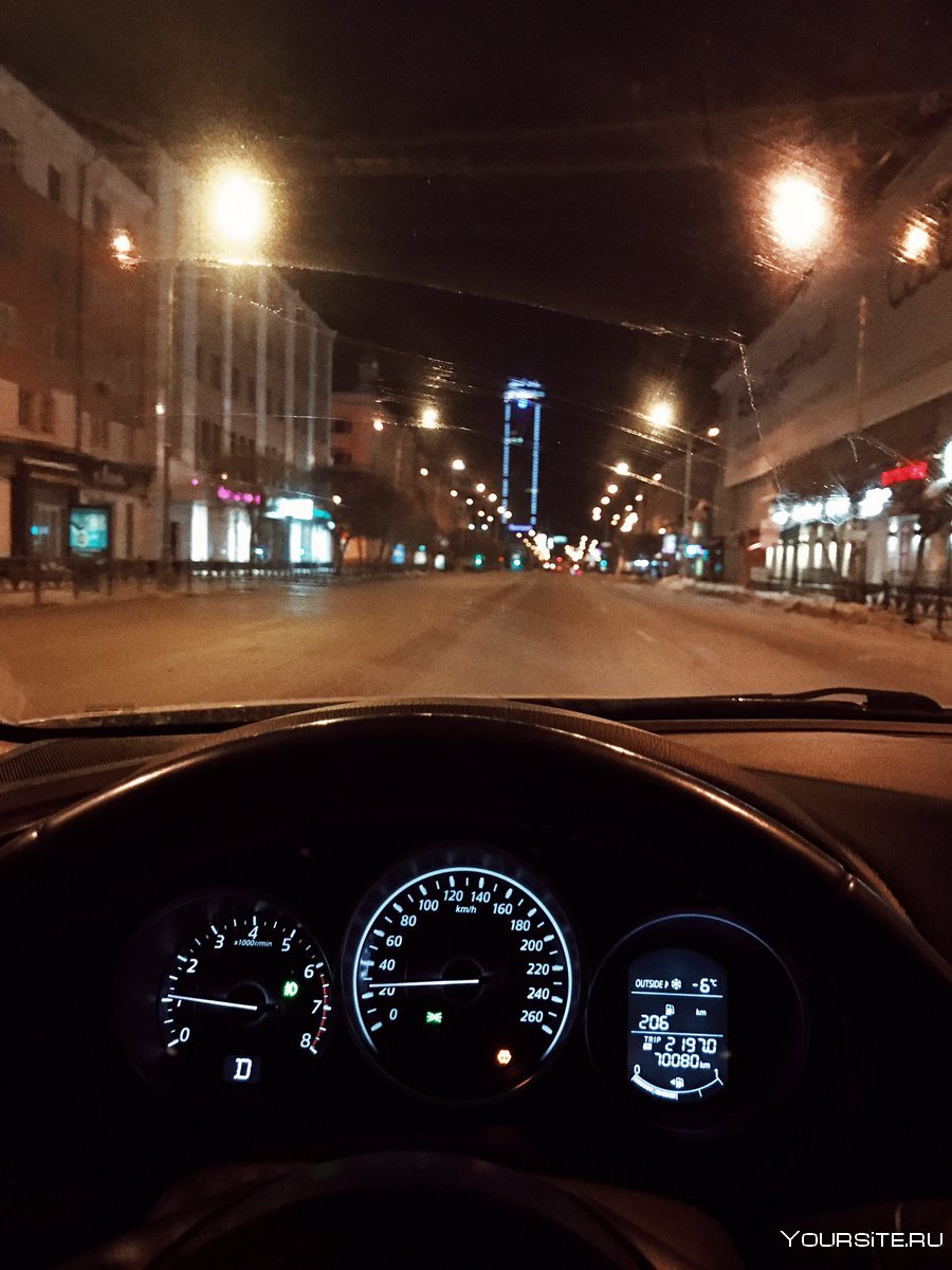 Ночной вид из машины